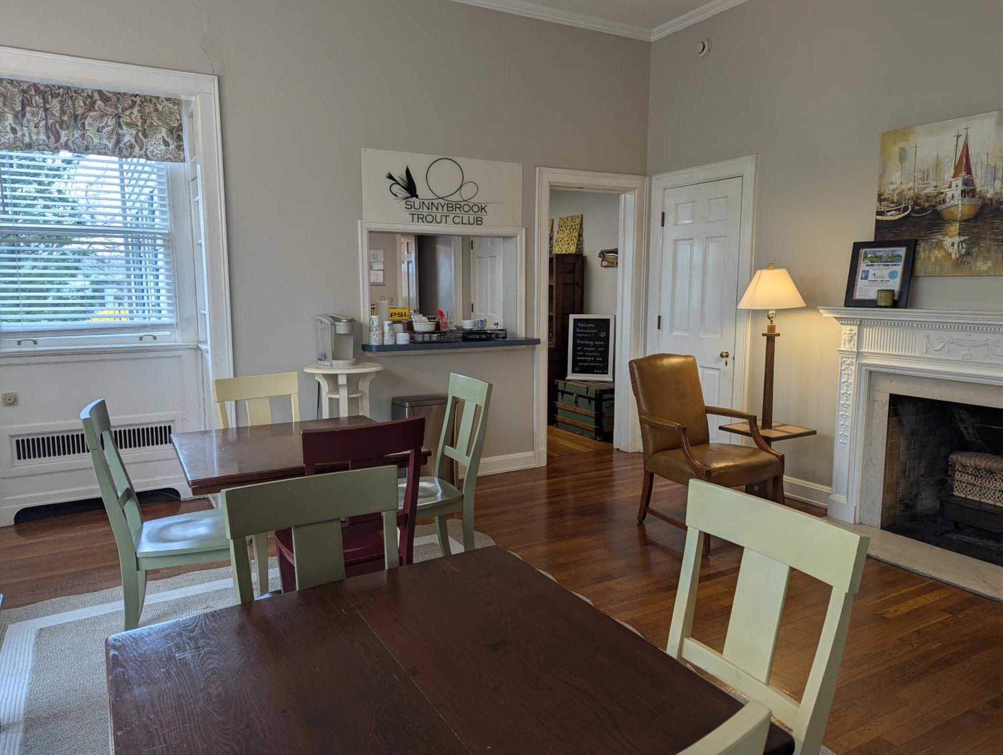 Farrell House Lodge At Sunnybrook Trout Club Sandusky Eksteriør bilde